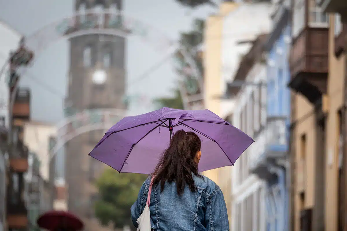 Rain to temporarily depart Canary Islands, but return expected soon.
