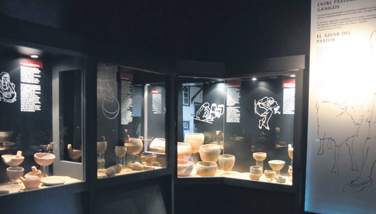 Tenerife museum reopens after 7 years, featuring aboriginal Canary Island pottery